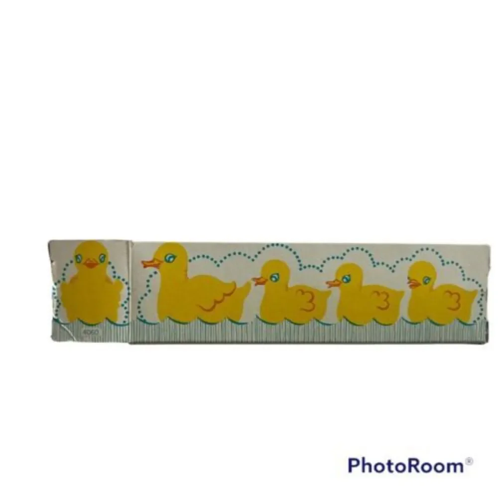 NOS Vintage Stanley Baby Hairbrush and Comb Yellow‎ Ducks Nylon Bristle #4060